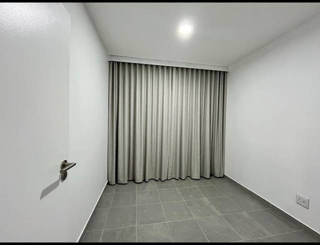 3 BEDROOM APARTMENT TO LET IN SHEFFIELD BEACH